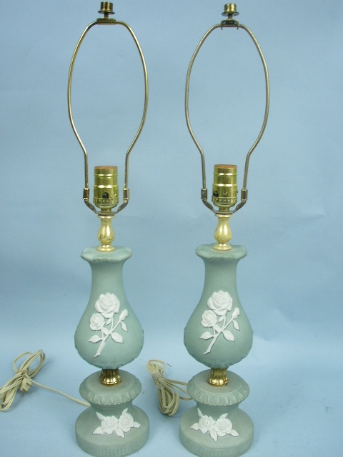 Pair 25 Wedgewood Green Table Lamps   Raised Rose Accent  