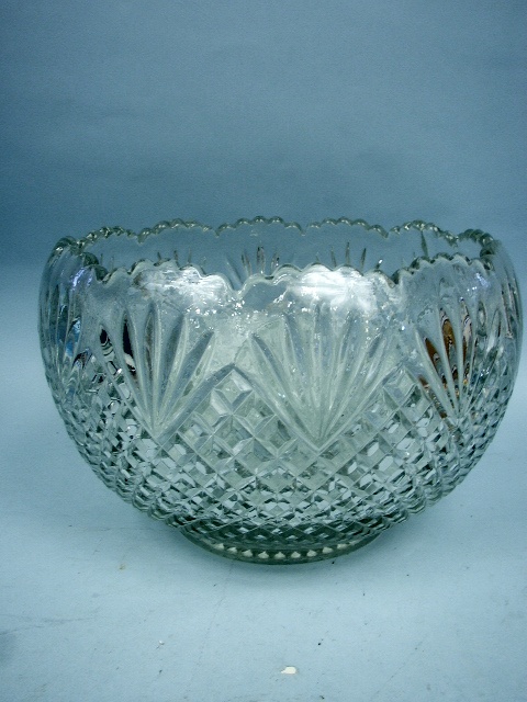 Smith Vintage Pineapple Pattern Punch Bowl, Cups, Ladle, Hooks 
